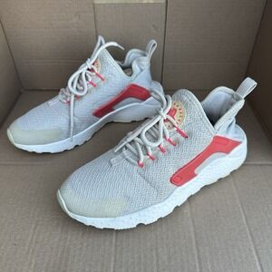 Nike Air Huarache Run Ultra Light Orewood Brown Womens Size 9 Red Strap Sneaker